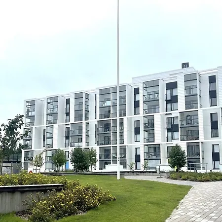 Apartmán Tikkurila Center, Lovely 1br, Near Airport, Parking *