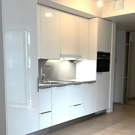 Tikkurila Center, Lovely 1br, Near Airport, Parking Appartamento *